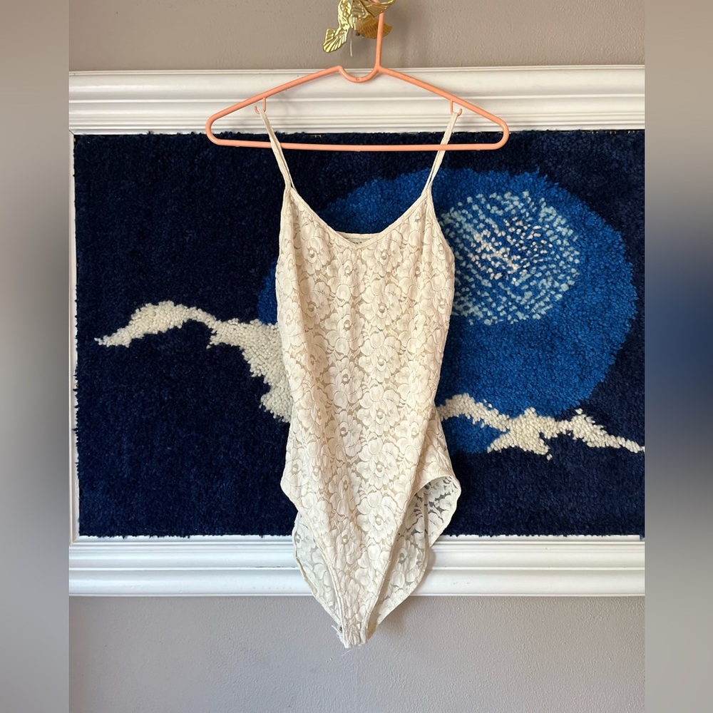 Vintage Ann Taylor Lace Bodysuit-M